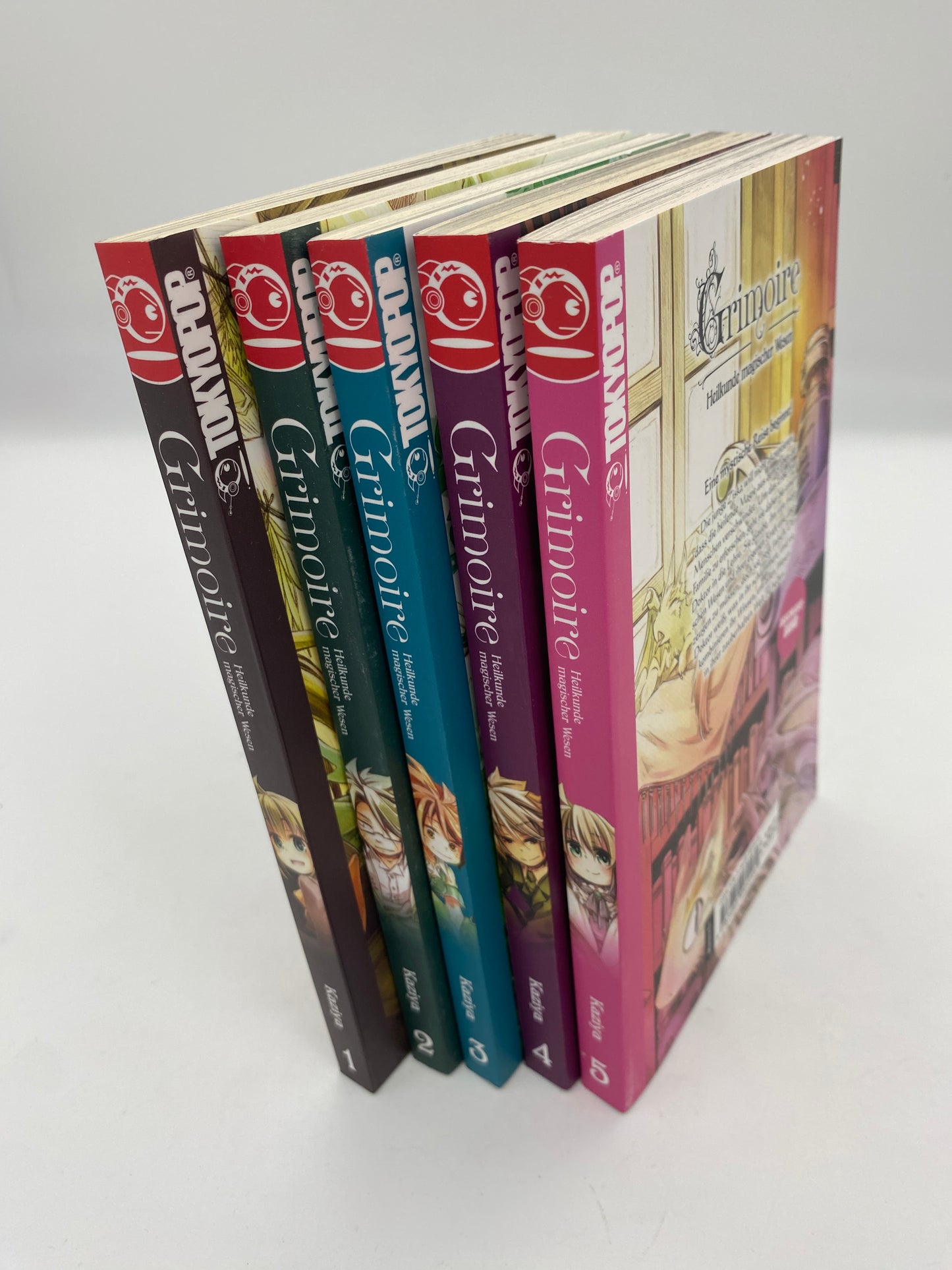 Grimoire - Heilkunde magischer Wesen 1-5