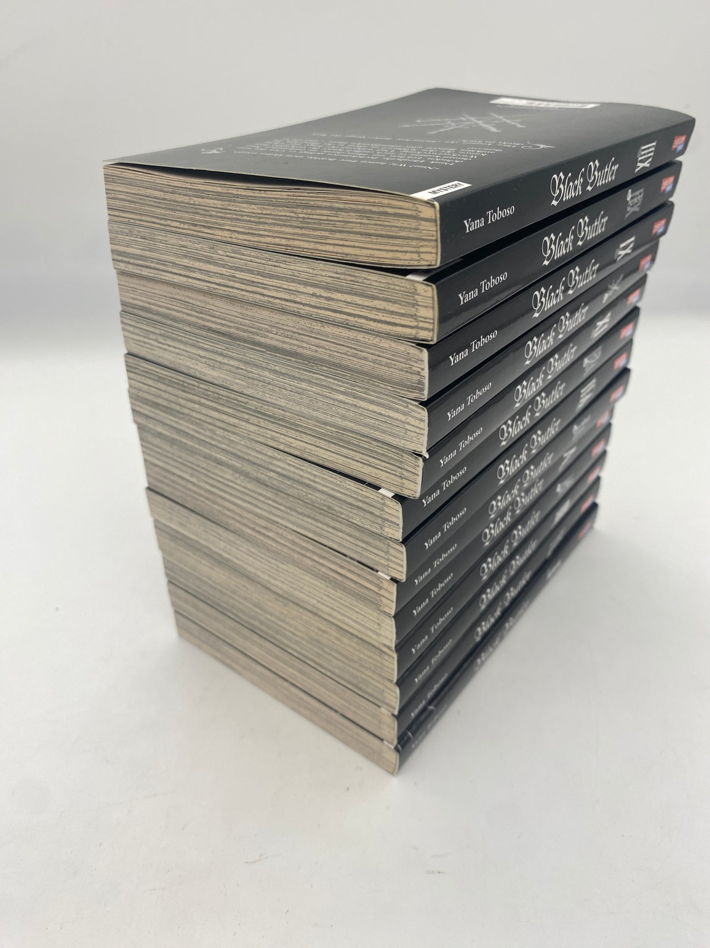 Black Butler 1-13