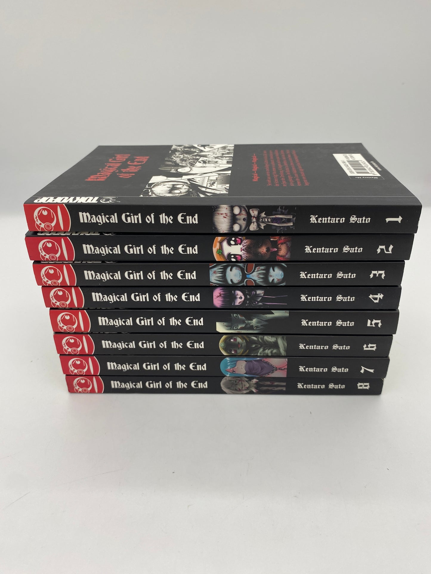 Magical Girl of the End 1-8