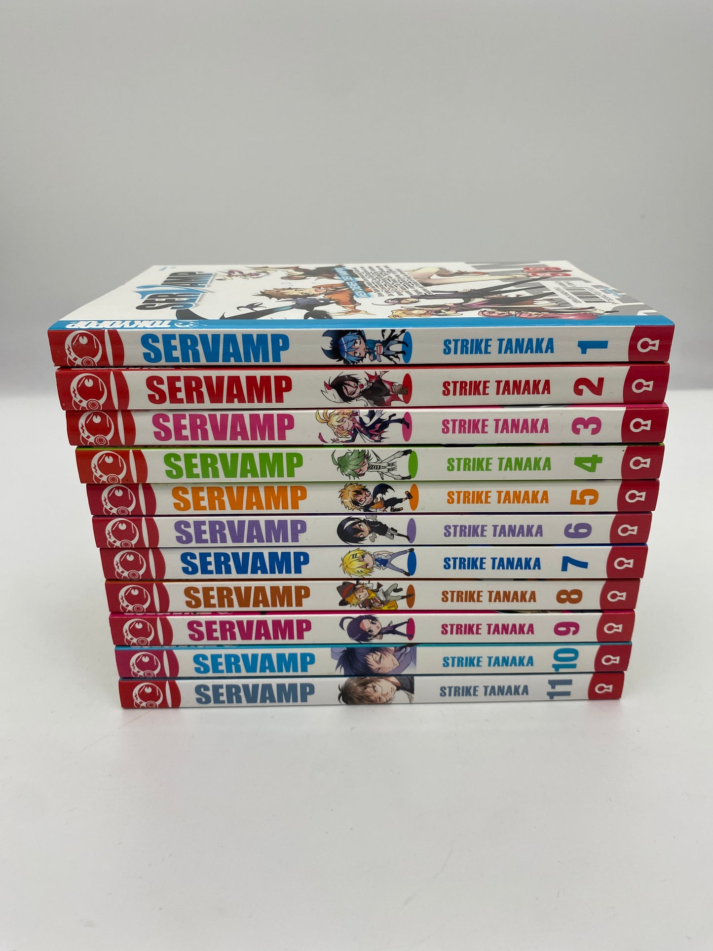 Servamp 1-11