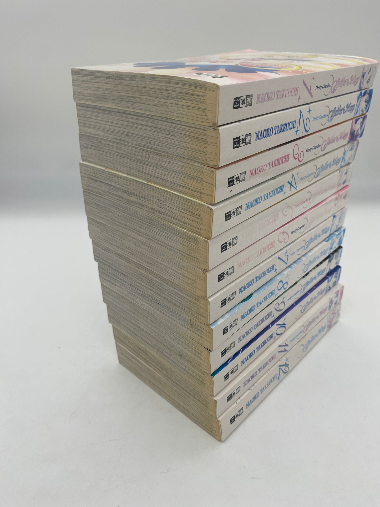 Pretty Guardian Sailor Moon 1-12