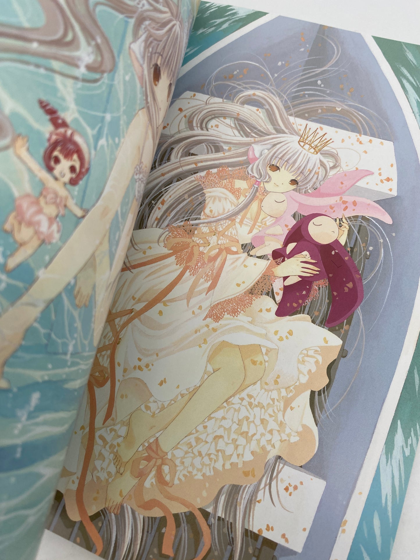 Chobits Artbook - Your Eyes Only