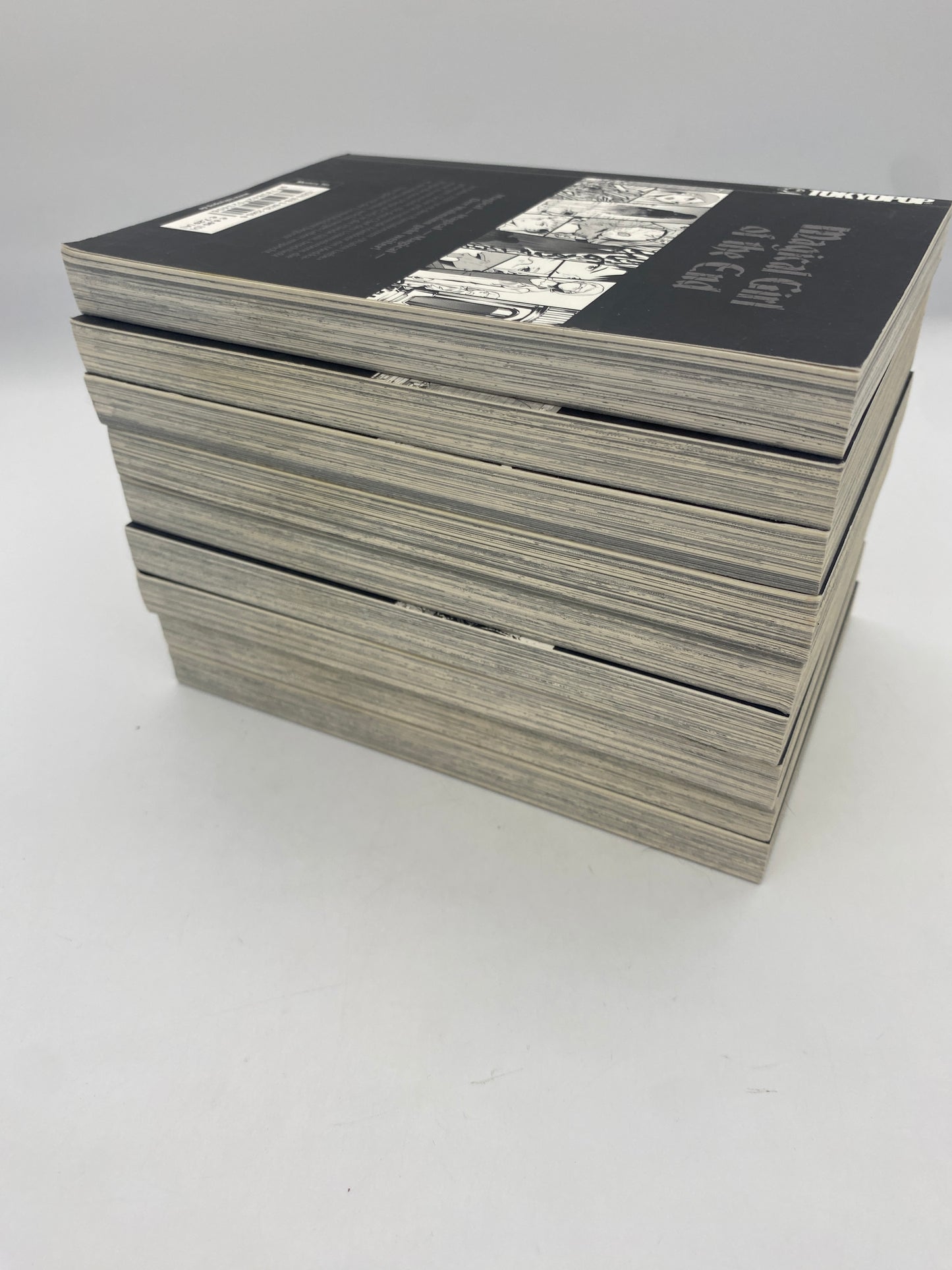 Magical Girl of the End 1-9
