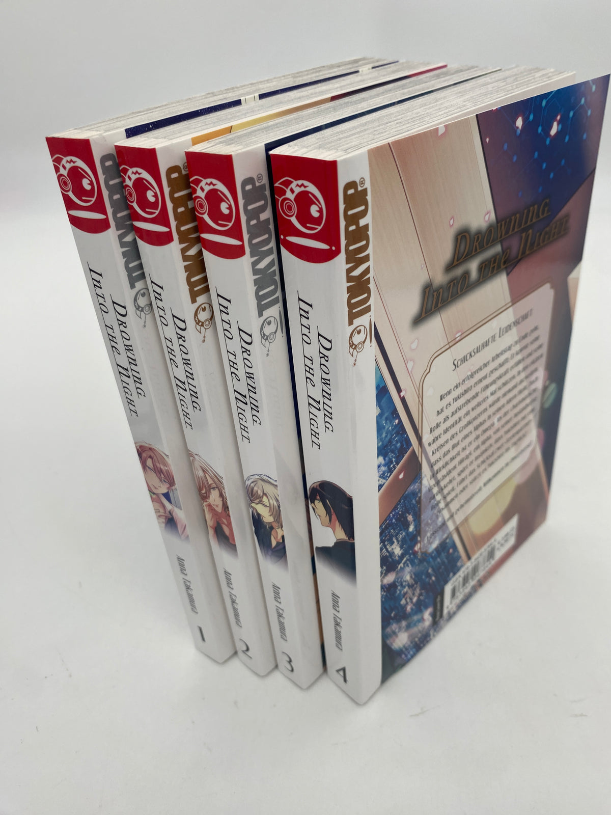 Drowning into the Night 1-4