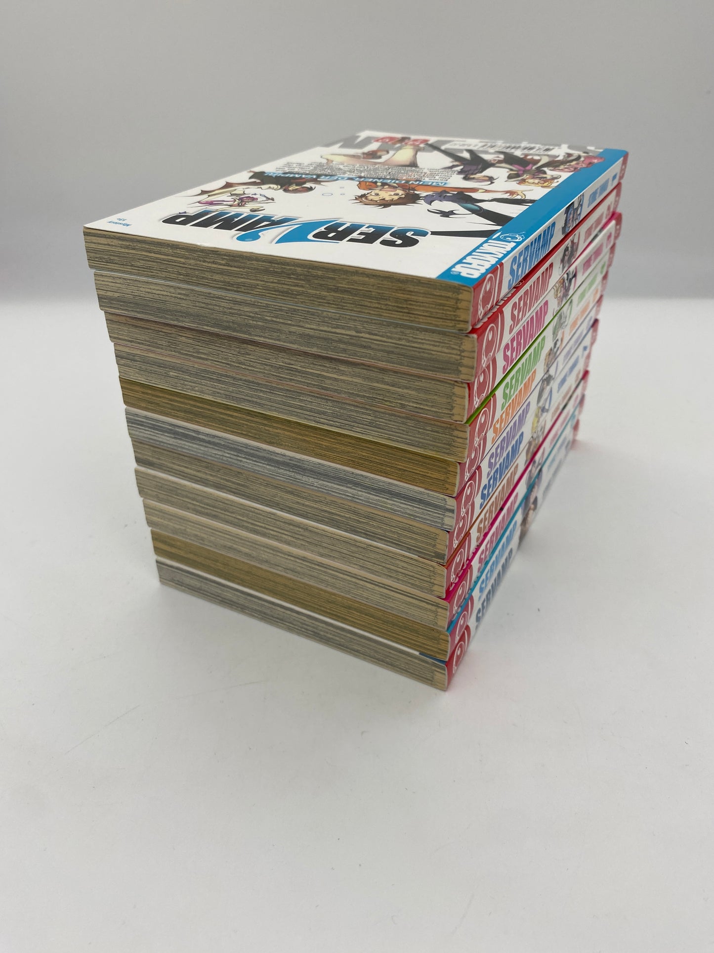 Servamp 1-11